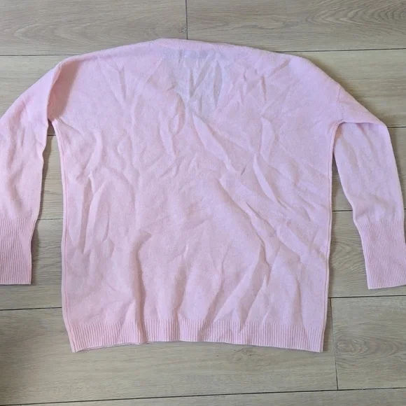 NWOT CASHMERE BOUTIQUE Oversized Cashmere Sweater Sz S - Picture 6 of 7